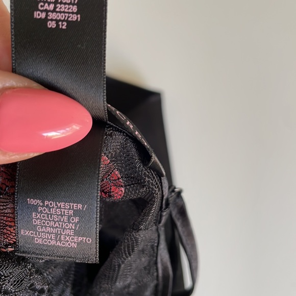 L Victoria’s Secret Black Camisole with Lace - Picture 9 of 11